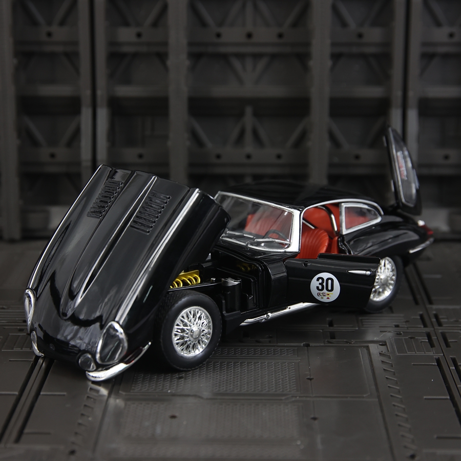 1: 24 Simulation Jaguar E-Type - Car Care recension och pris